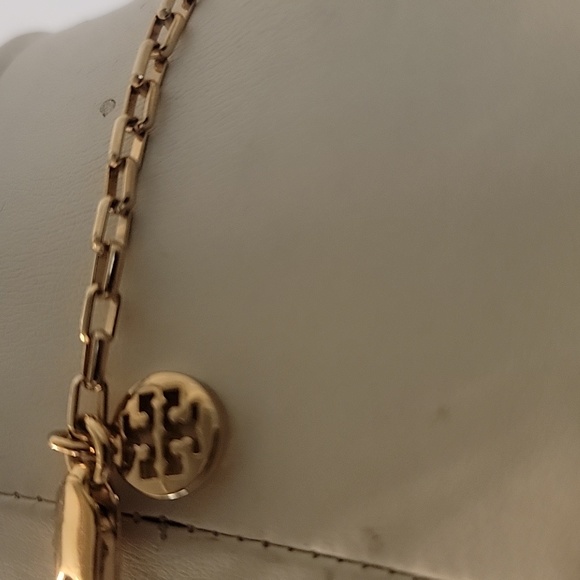 Consign with Pretty Peacock 🦚 - Picture 7 of 17